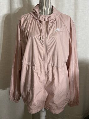 Nike Women's Pale Pink Hooded Windbreaker Jacket